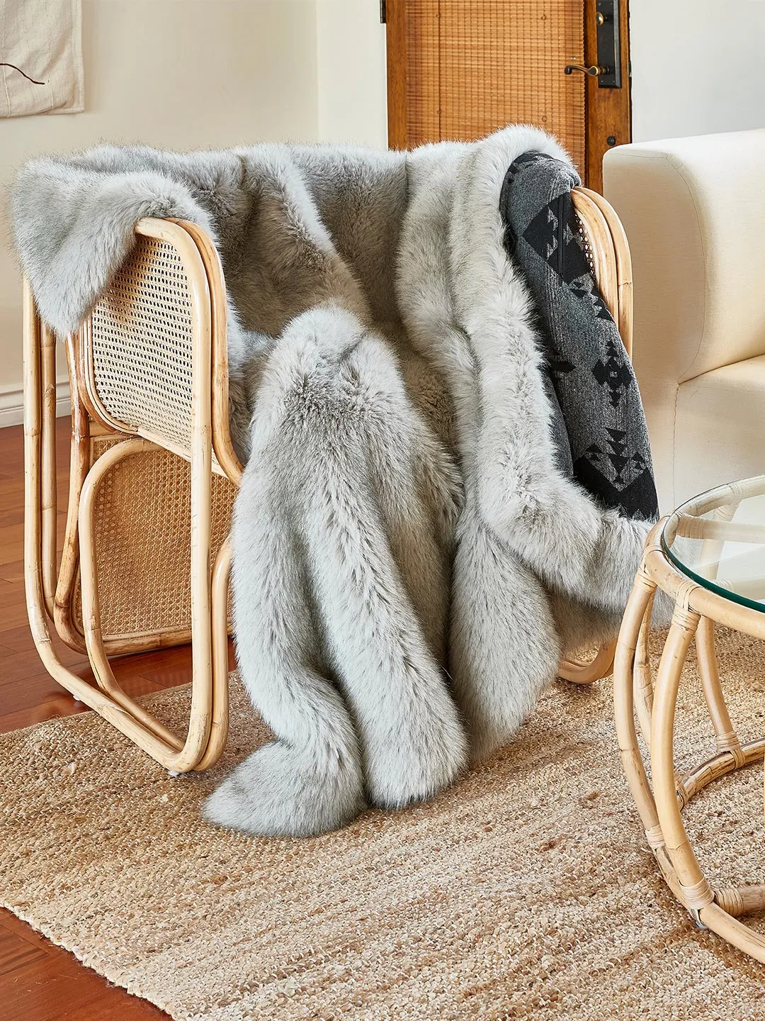 Arctic Wolf Faux Fur Throw