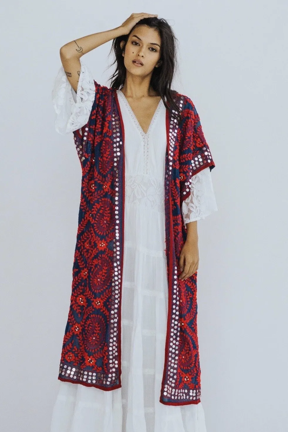 EMBROIDERED KAFTAN PILAR