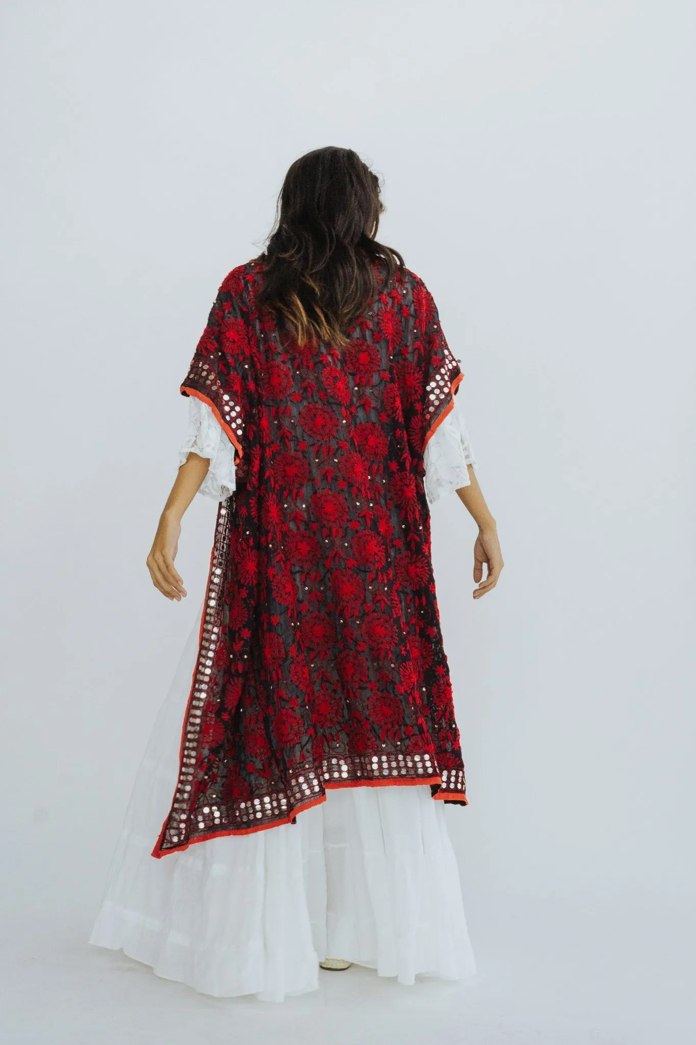 EMBROIDERED KAFTAN PILAR