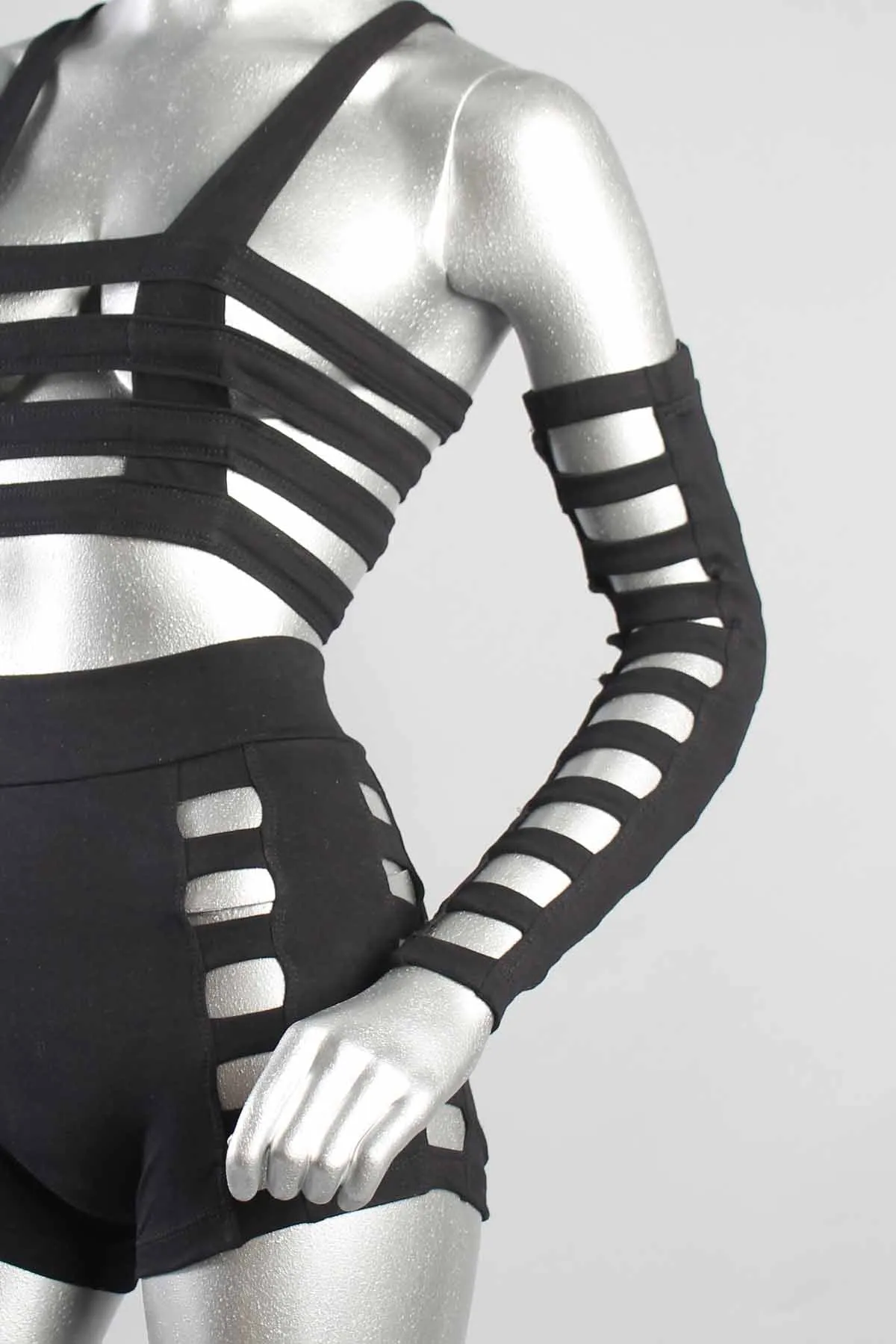 Five and Diamond Cage Arms - cotton