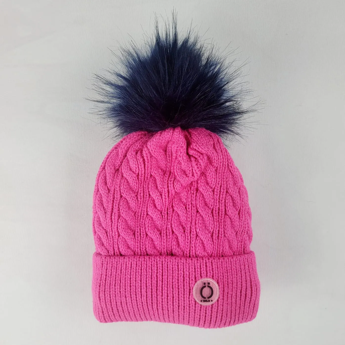 Fushia Twist Tuque