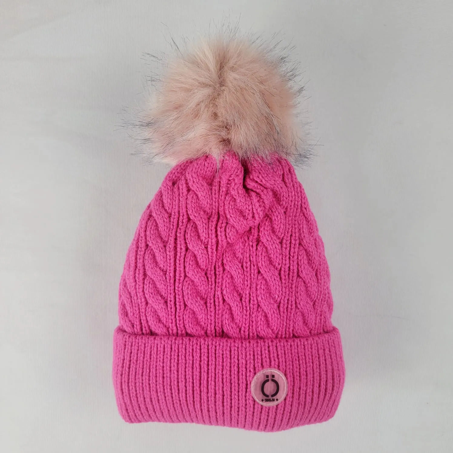 Fushia Twist Tuque