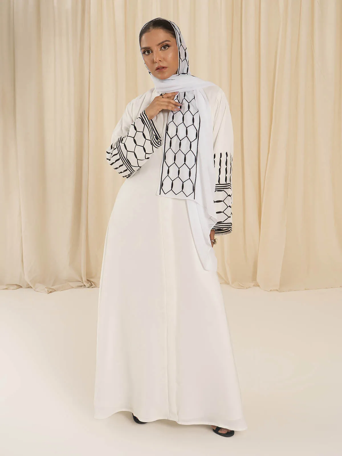 Stunning Pearl-Embroidered Abaya