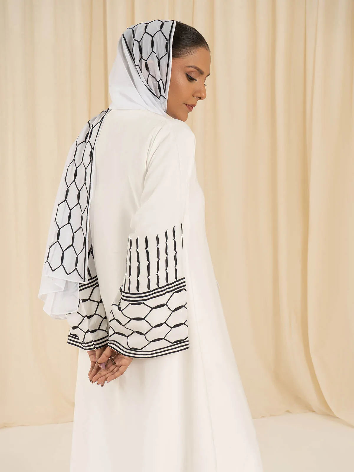 Stunning Pearl-Embroidered Abaya