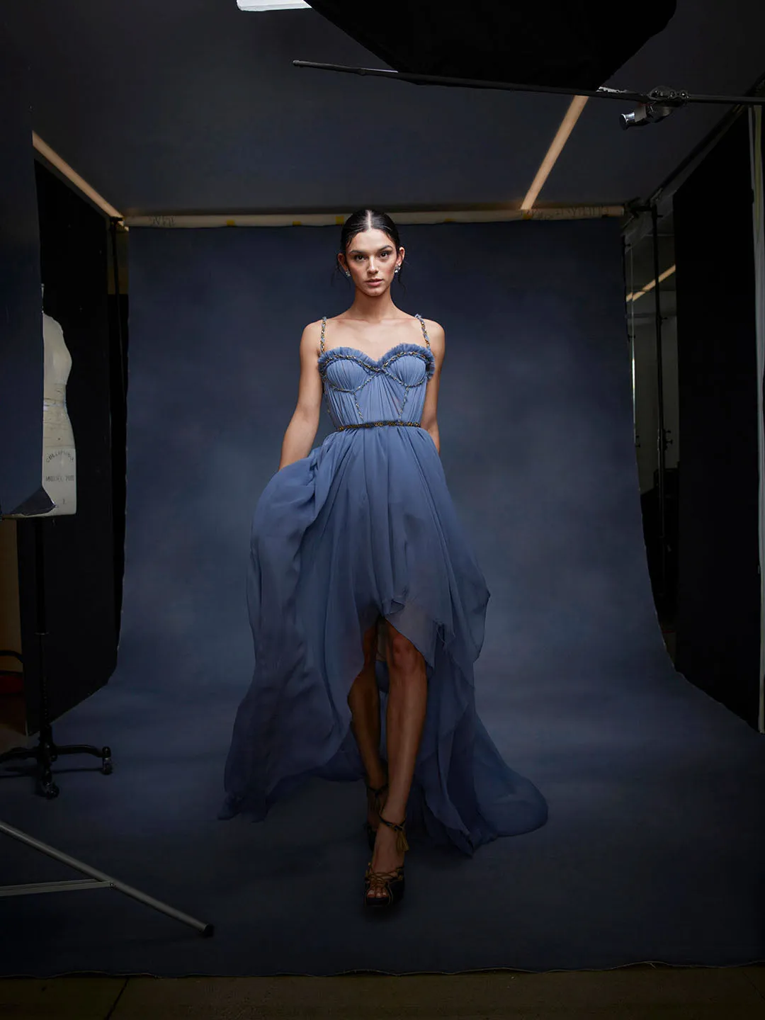 Look 16