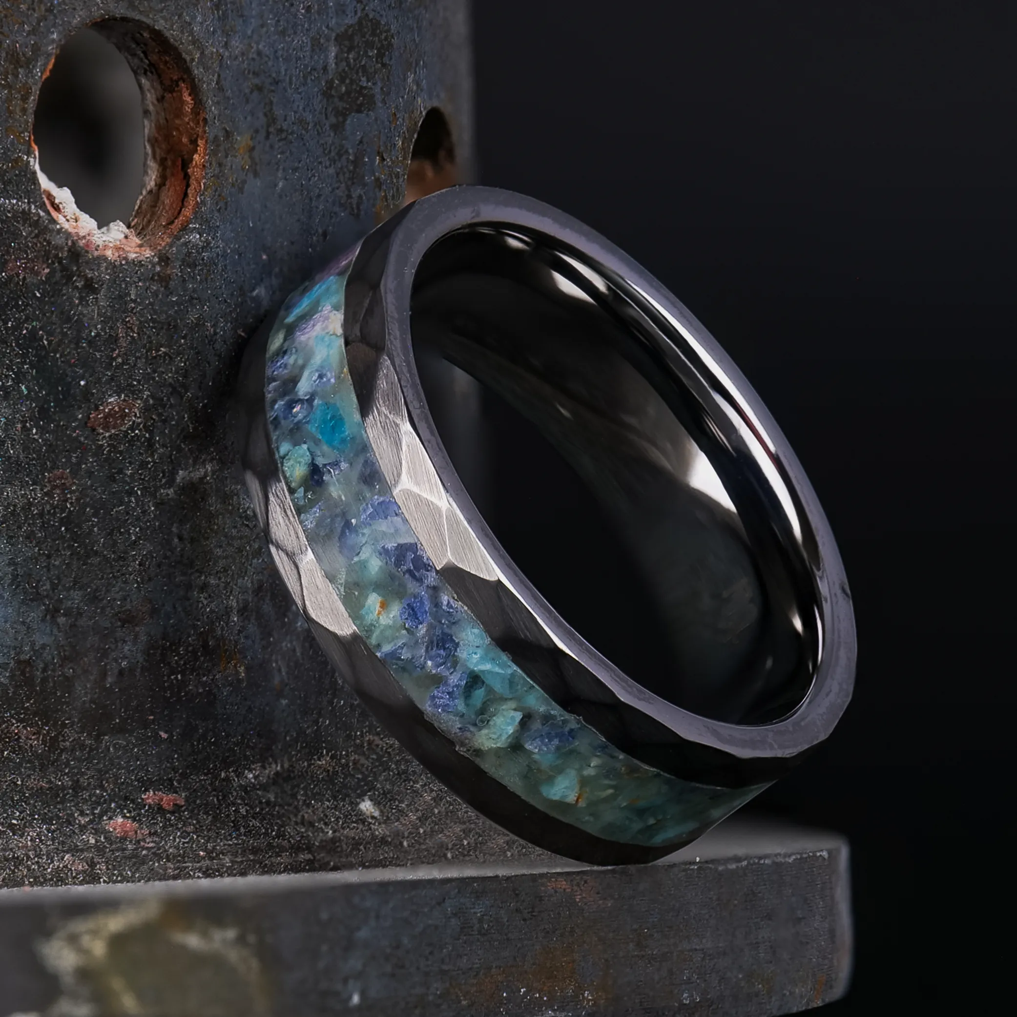 The Frostbite Glowstone Ring