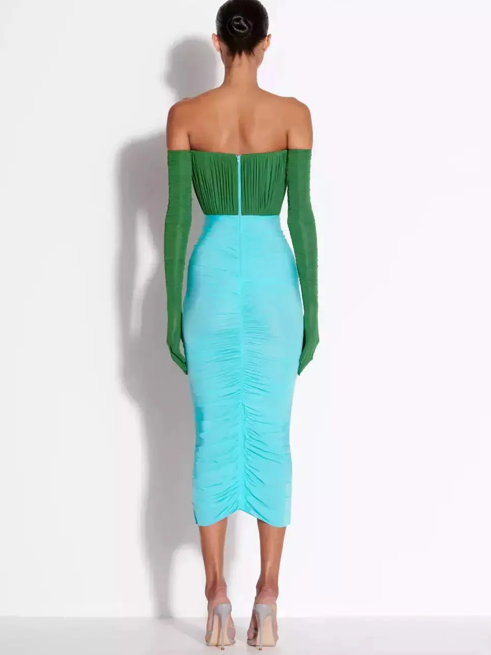 Women’s Color-Contrast Strapless Ruched Midi Dress with Long Gloves